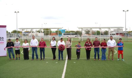 Gobierno de Nuevo Laredo entrega renovada área deportiva en Villas de San Miguel