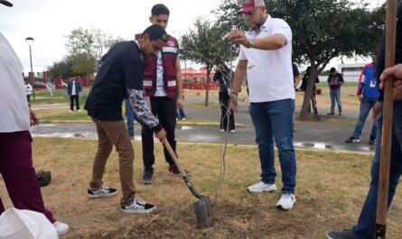 Gobierno de Nuevo Laredo refuerza su compromiso con el medio ambiente con campañas de reforestación permanentes