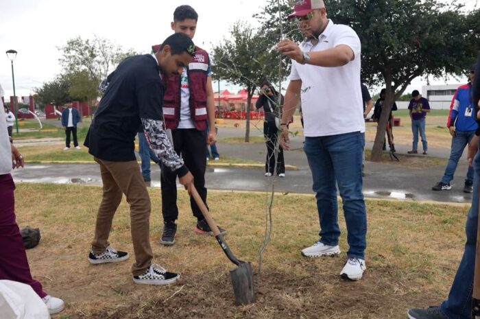 Gobierno de Nuevo Laredo refuerza su compromiso con el medio ambiente con campañas de reforestación permanentes