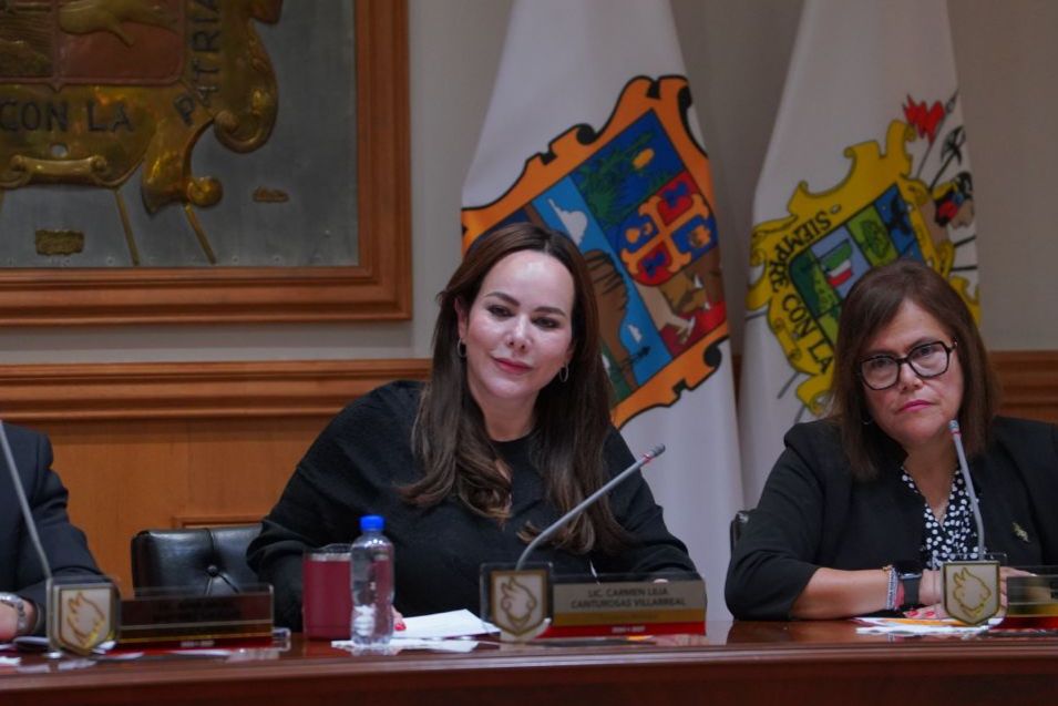 "En 2025, lo mejor está por venir": Carmen Lilia Canturosas reafirma su compromiso con Nuevo Laredo Lo mejor está por venir: alcaldesa Carmen Lilia Canturosas
