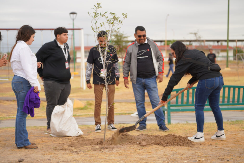 Implementa Carmen Lilia Canturosas acciones de protección al medio ambiente a través de nueva dependencia Implementa Carmen Lilia Canturosas acciones de protección al medio ambiente a través de nueva dependencia