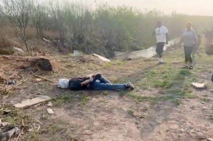 Ladrón huye en camioneta robada y termina en un canal en Reynosa