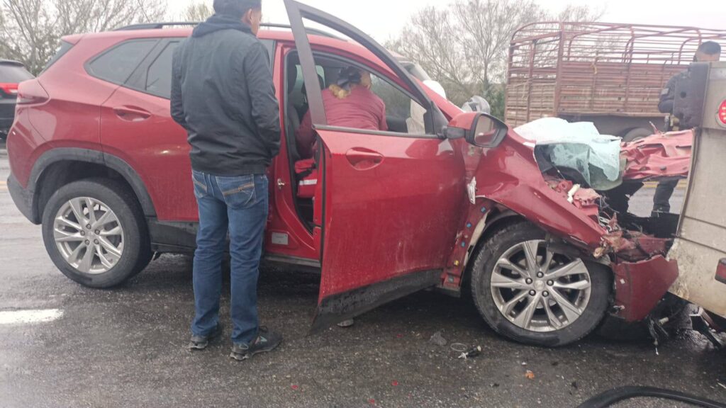 Choque en la Victoria-Matamoros deja una mujer lesionada