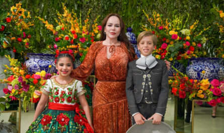 destaca Carmen Lilia Canturosas simbolismo de la ceremonia del abrazo