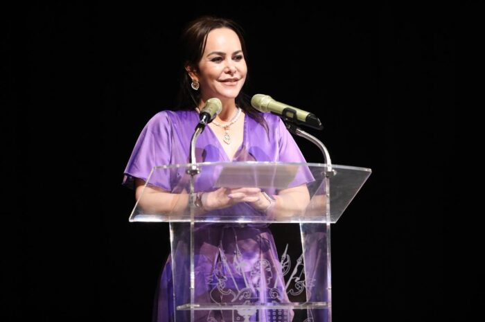 Carmen Lilia Canturosas impulsa cartelera de activismo por conmemoración del Día Internacional de la Mujer