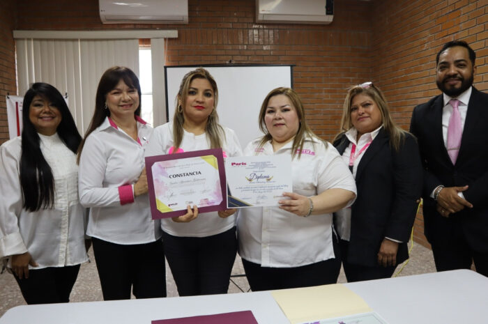Culminan con éxito diplomado de pestañas impulsado por INMUJER Nuevo Laredo
