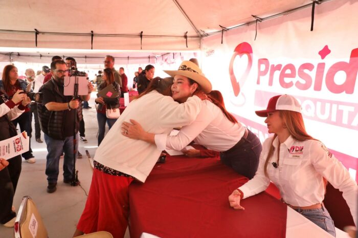 Atiende Carmen Lilia Canturosas peticiones y necesidades en las colonias con el programa “Presidencia Cerquita de Ti”