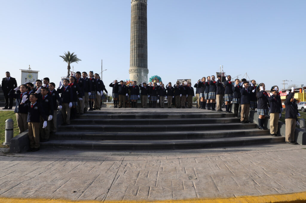 Conmemora Gobierno de Nuevo Laredo natalicio de Benito Juárez con emotiva ceremonia cívica