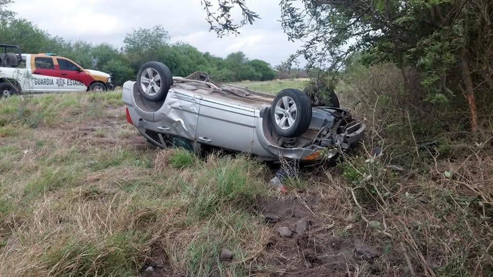 Mujer pierde la vida en volcadura sobre la carretera San Fernando-Reynosa Mujer pierde la vida en volcadura sobre la carretera San Fernando–Reynosa