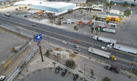 Anuncia Gobierno de Nuevo Laredo cierre de Carretera Nacional por trabajos de construcción de puente peatonal