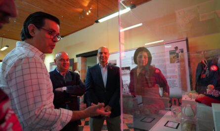 Inauguran exposición “Tecos / 85 años de orgullo fronterizo” en el Archivo Histórico de Nuevo Laredo