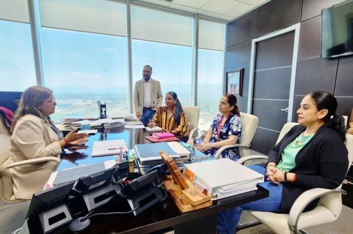 Gestiona Gobierno de Nuevo Laredo brigada de atención y trámites de SEDUMA para transportistas