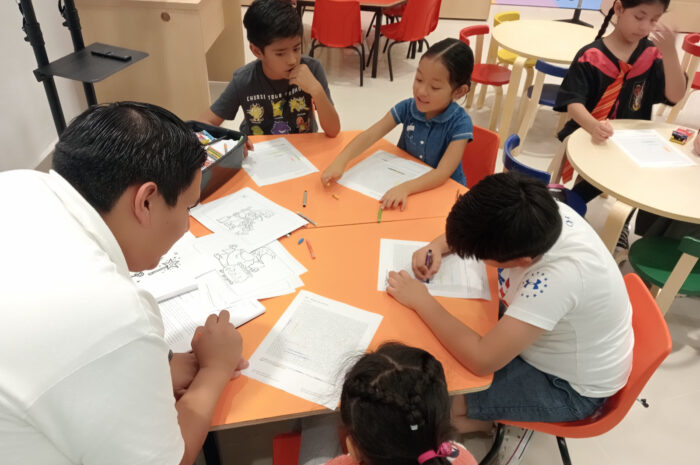 Descubren el mundo de los dinosaurios en la Infoteca de Nuevo Laredo