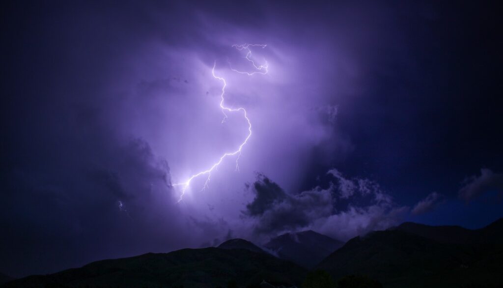 Comienza mayo con lluvias y tormentas eléctricas en Tamaulipas