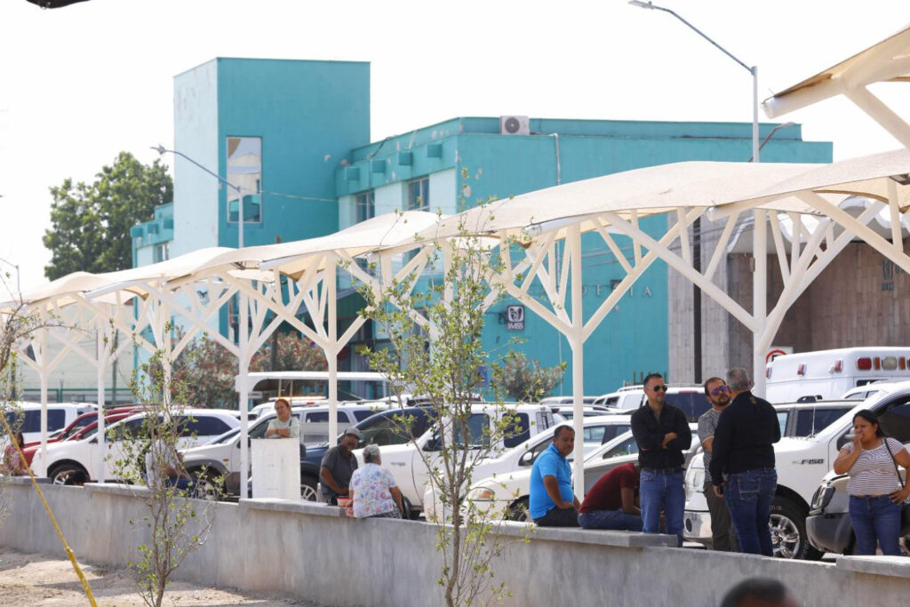 Entrega Carmen Lilia Canturosas obras de infraestructura que mejoran la calidad de vida de familias en el centro de Nuevo Laredo