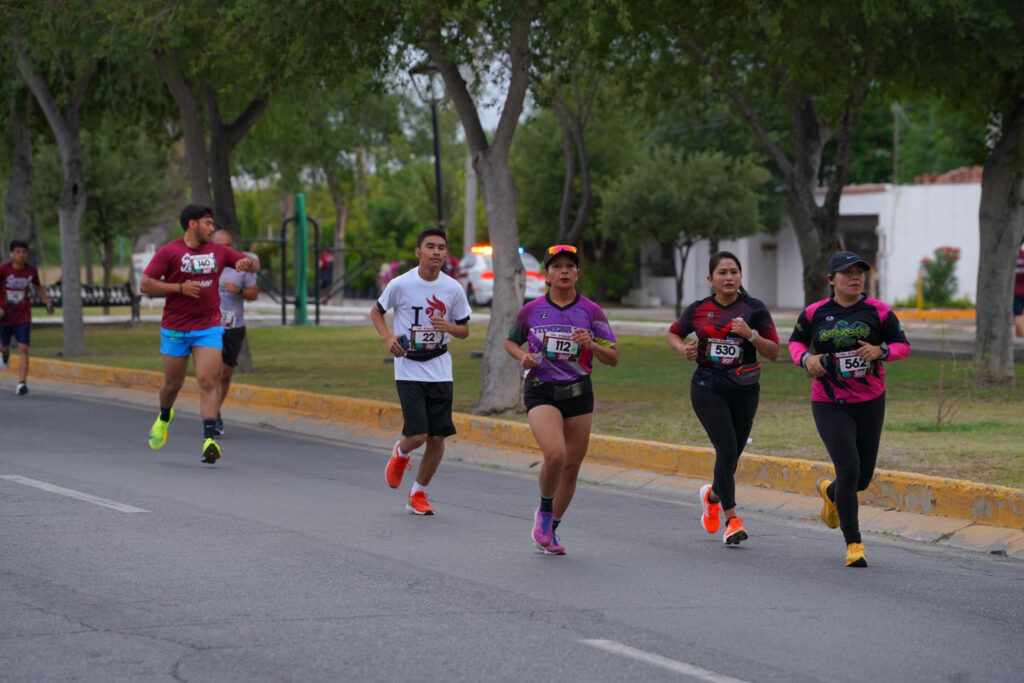 Participan más de 600 corredores en Carrera Joven 2025 organizada por el IMJUVE
