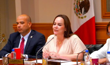 Anuncia alcaldesa Carmen Lilia Canturosas seguro gratuito para primeros 20 mil contribuyentes cumplidos del Predial 2025