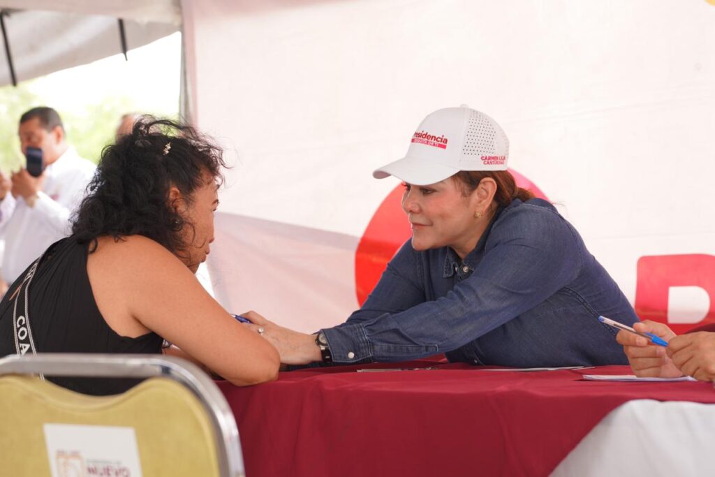 “Presidencia Cerquita de Ti” llega a Unidad Deportiva; atiende alcaldesa Carmen Lilia Canturosas peticiones ciudadanas