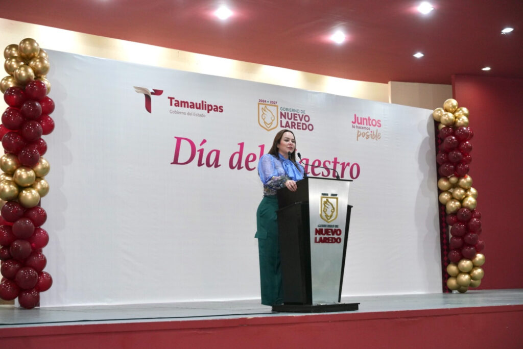 En cuatro años entrega Gobierno de Carmen Lilia Canturosas más de 30 mdp en bonos económicos para maestros