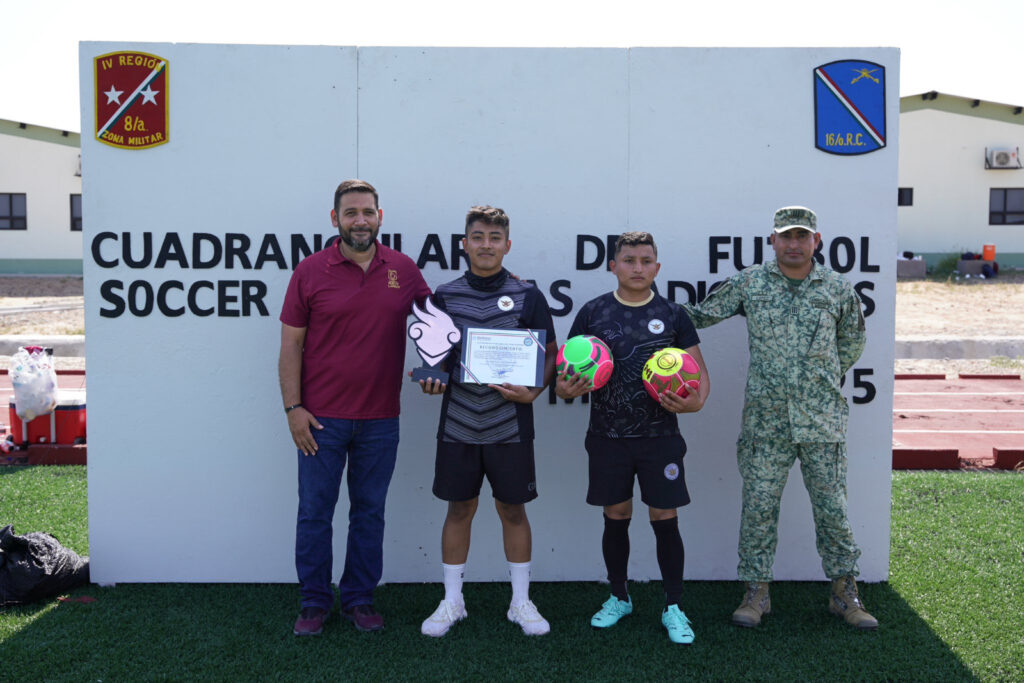 Participan prepas municipales de Nuevo Laredo en cuadrangular de fútbol contra las adicciones
