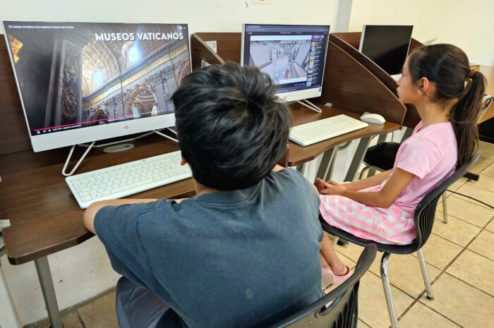 Niñas y niños viajan virtualmente por museos del mundo en bibliotecas de Nuevo Laredo