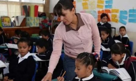 Gobierno Municipal entregará bono a más de 4 mil 600 maestras y maestros de Nuevo Laredo