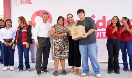 "Presidencia Cerquita de Ti" responde a vecinos de las colonias Voluntad y Trabajo 1, 2 y 3