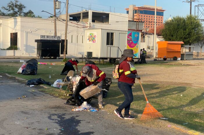 Cuadrillas de Servicios Públicos Primarios limpian calles tras festejo por el 177 aniversario de Nuevo Laredo