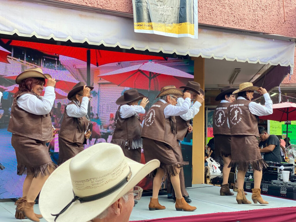El talento local se hace presente en la 2da jornada de “Cantando en el Mercado”