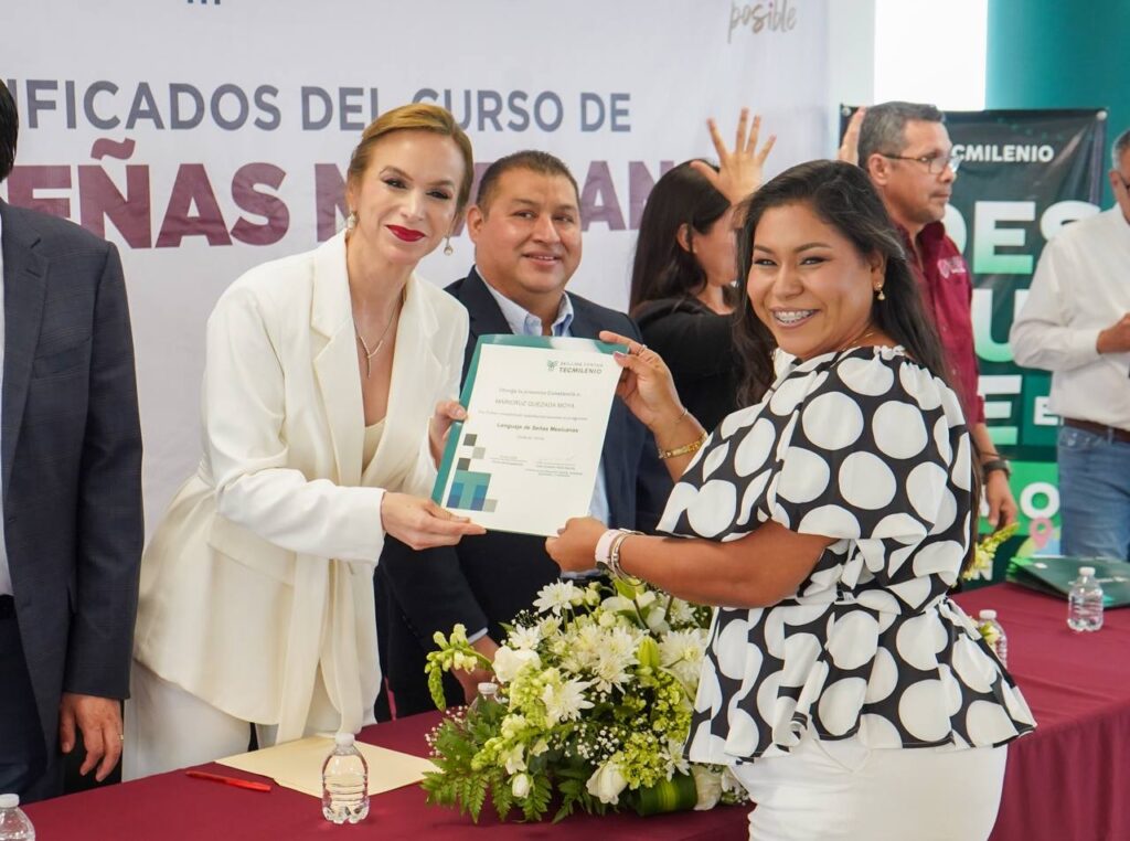 DIF Nuevo Laredo fortalece la inclusión con la lengua de señas mexicana