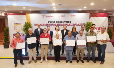 Carmen Lilia Canturosas impulsa histórico cambio en el transporte público de Nuevo Laredo