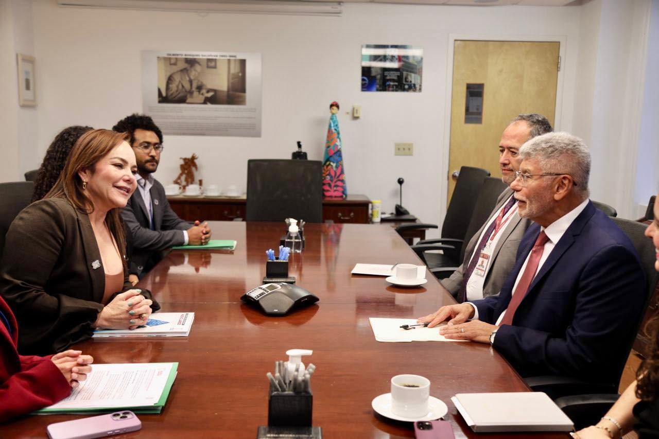 Promueve Carmen Lilia Canturosas a Nuevo Laredo como capital aduanera para atraer inversión desde EUA