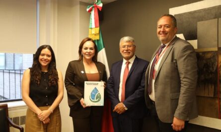 Promueve Carmen Lilia Canturosas a Nuevo Laredo como capital aduanera para atraer inversión desde EUA