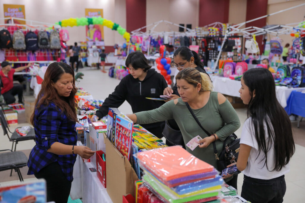 Invita Gobierno de Nuevo Laredo a emprendedores locales a participar en el Bazar Back to School