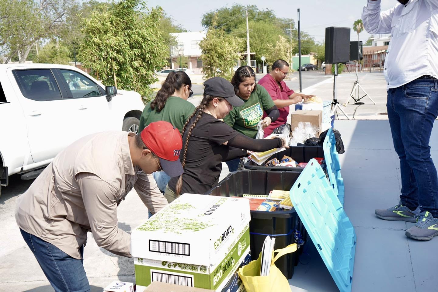 Se suman ciudadanos y organismos a “Escuelatón 2025” para apoyar con útiles escolares a niñas y niños de Nuevo Laredo
