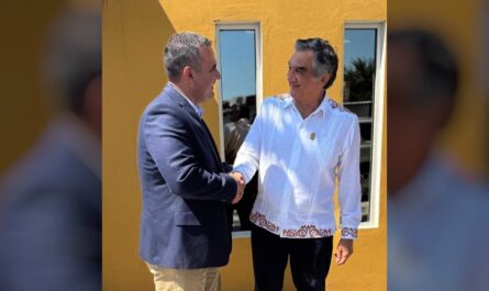 Acuerdan gobernador de Tamaulipas y mayor de Roma, Texas, impulsar nuevo puente internacional