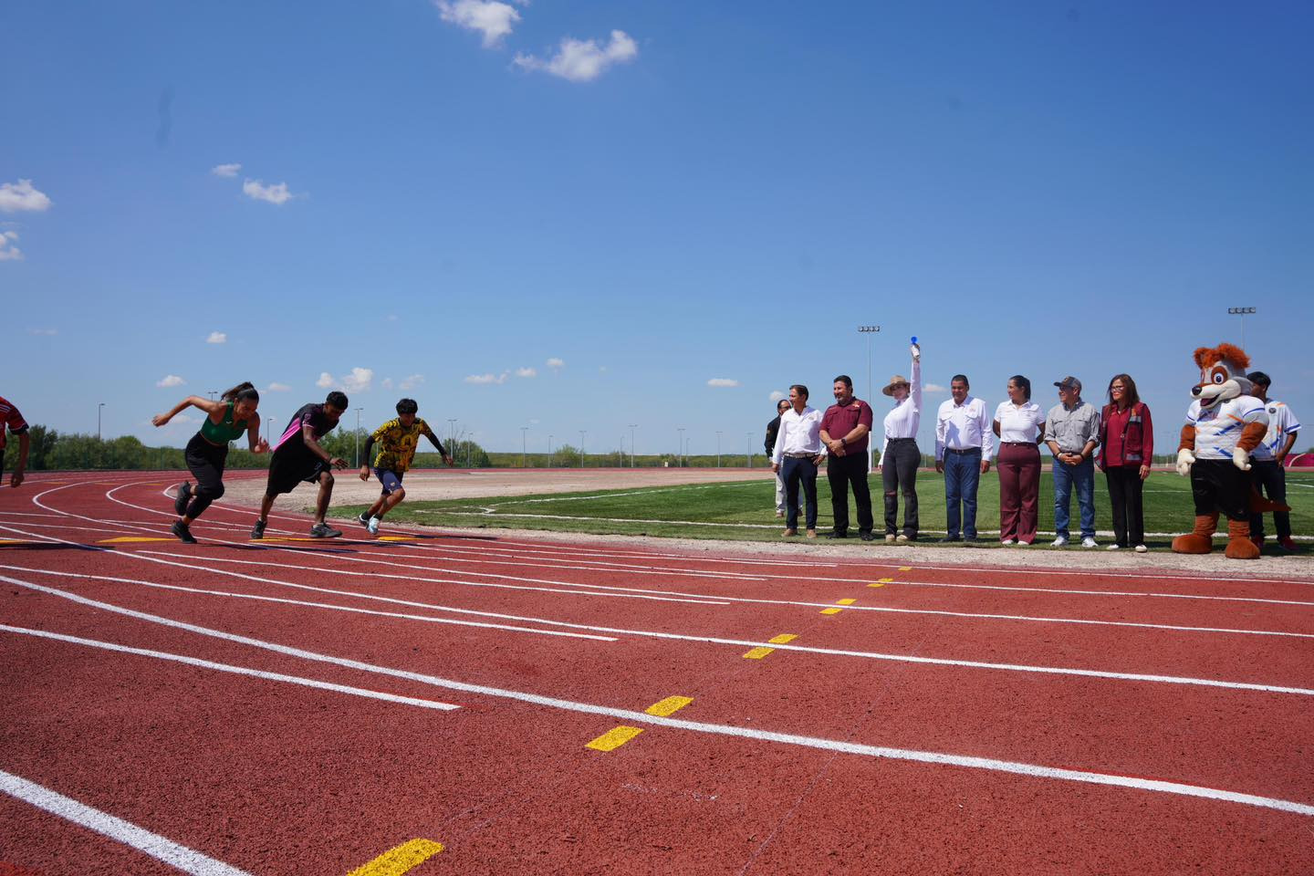 Alcaldesa Carmen Lilia Canturosas pone en marcha nuevo Centro de Alto Rendimiento Deportivo Alcaldesa Carmen Lilia Canturosas pone en marcha nuevo Centro de Alto Rendimiento Deportivo