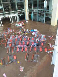 Río Cazones provoca severas inundaciones en Poza Rica