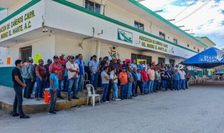 Productores cañeros en El Mante protestan por elecciones libres en la CNPR