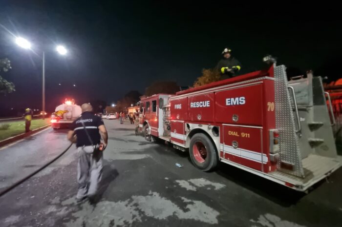 Incendio arrasa taller de refacciones en Ciudad Victoria