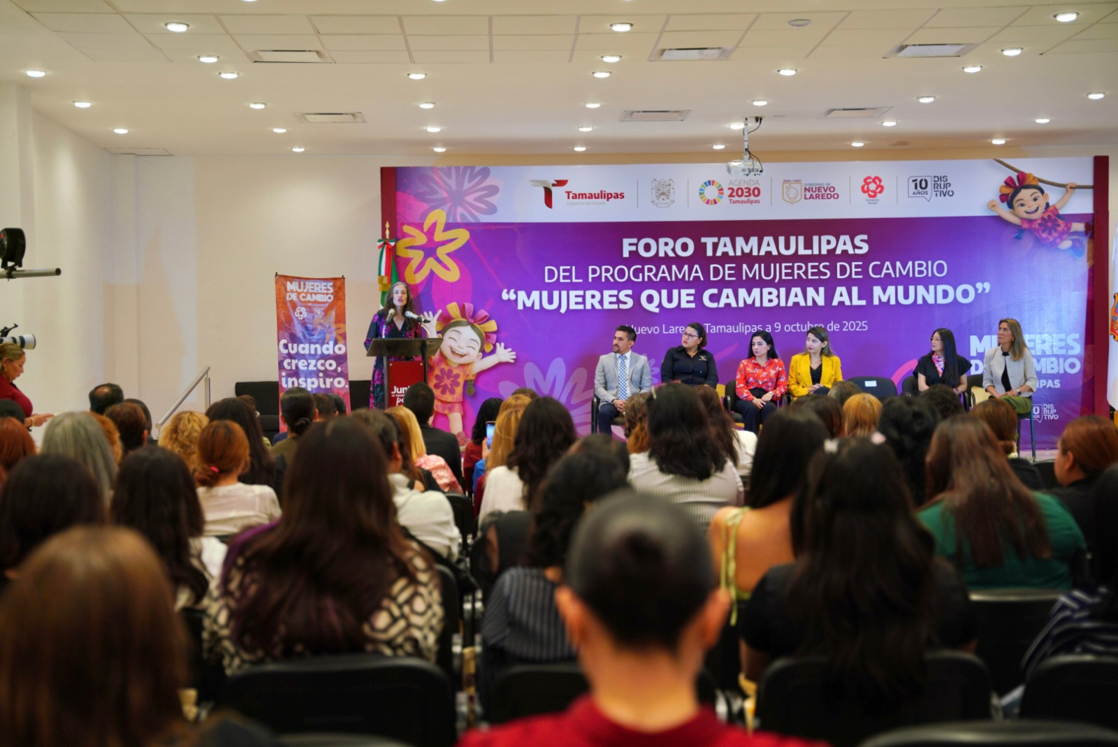 Impulsan el empoderamiento y liderazgo femenino con el foro “Mujeres que Cambian al Mundo”