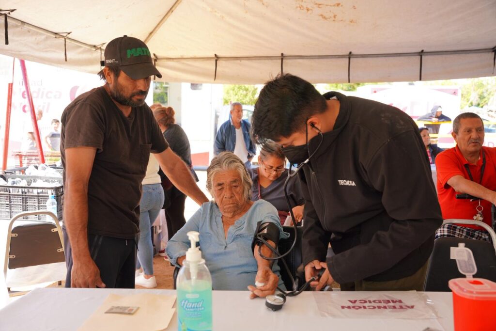 Carmen Lilia Canturosas refuerza la cercanía con ciudadanos a través de Presidencia Cerquita de Ti en colonia Américo Villarreal