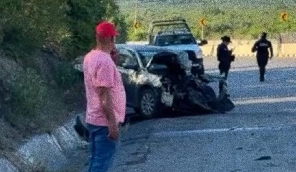 Fatal choque en la carretera Victoria-Monterrey deja un muerto