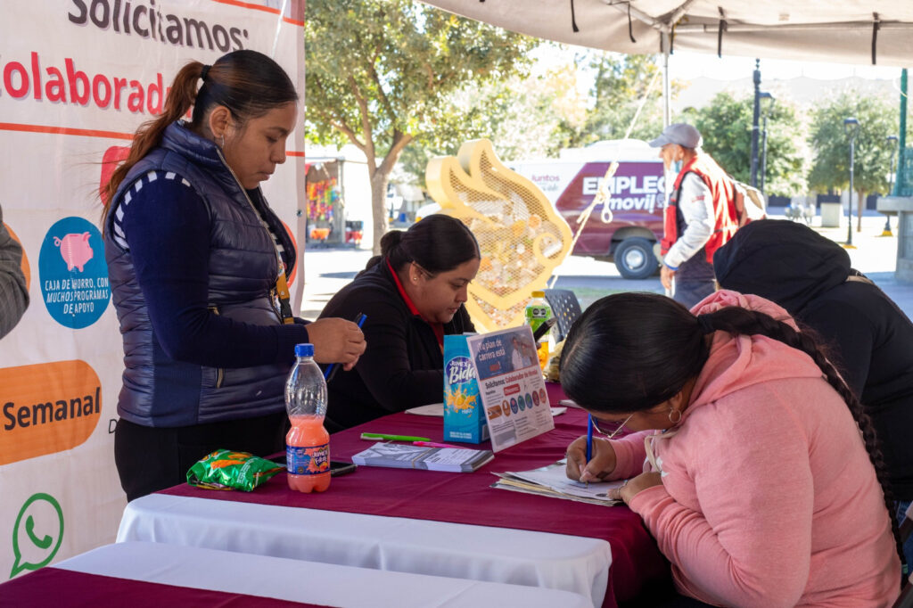 Gran respuesta ciudadana en el programa “Empleo en tu Colonia” en Nuevo Laredo