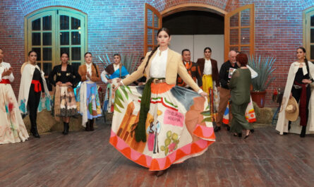 Arte, moda y tradición se unen en “Voces de 1910”, el espectáculo que celebró la identidad mexicana en Nuevo Laredo
