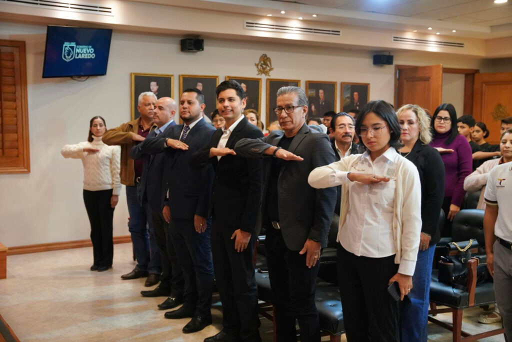 Gobierno de Nuevo Laredo impulsa la voz juvenil con exitosa gala de oratoria en el Cabildo Gobierno de Nuevo Laredo impulsa la voz juvenil con exitosa gala de oratoria en el Cabildo