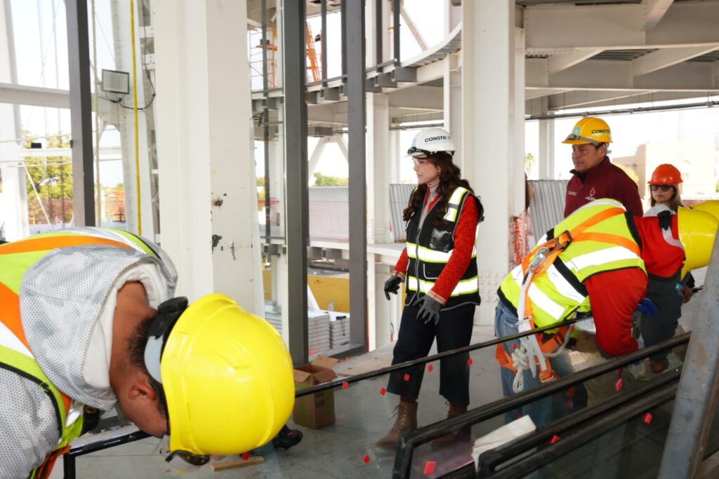 Carmen Lilia supervisa avances del Museo de Ciencia