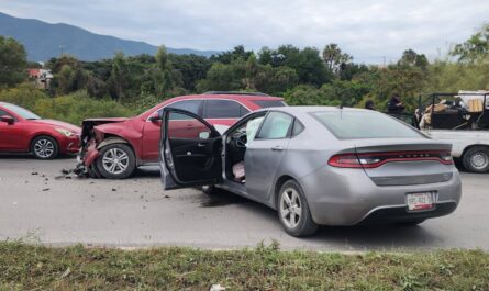 Choque frontal deja cuatro personas lesionadas en Ciudad Victoria