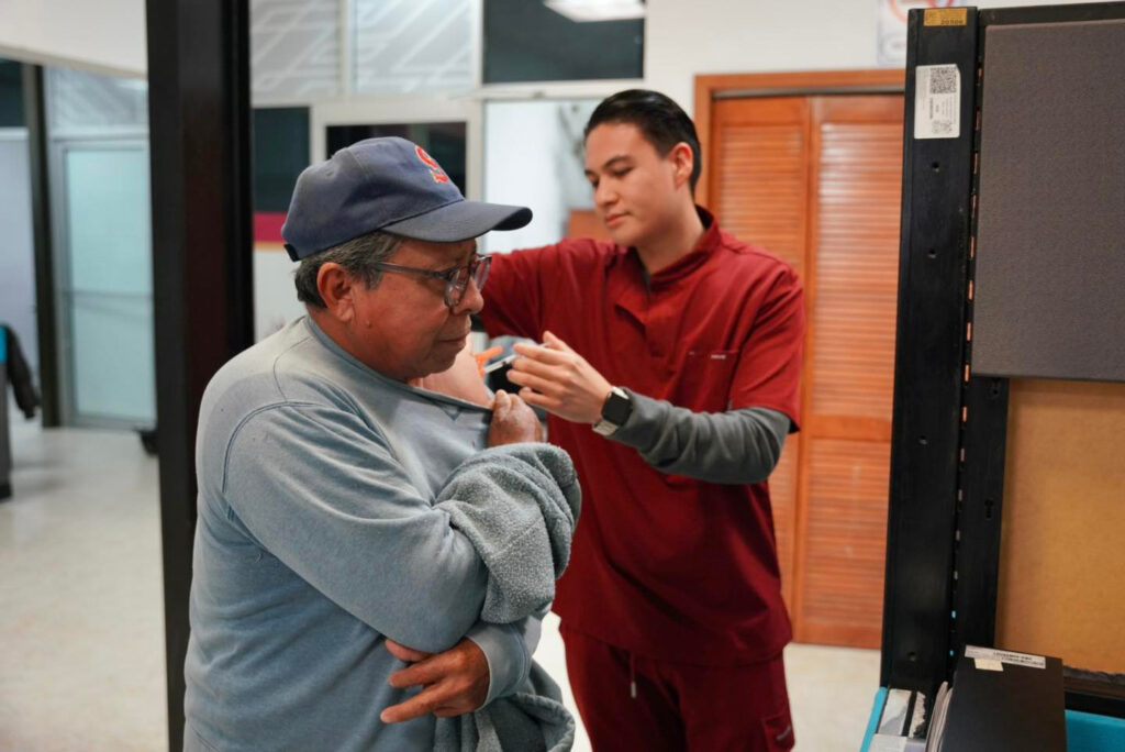 Inicia jornada de vacunación municipal contra COVID, influenza y neumococo