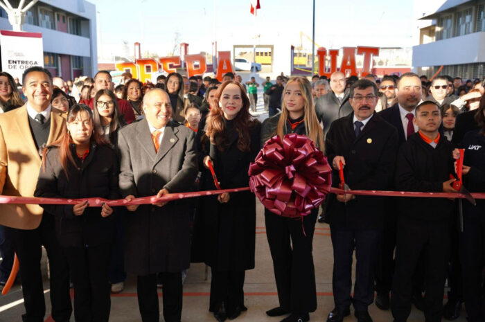 Inaugura alcaldesa Carmen Lilia Canturosas y rector de la UAT obras de infraestructura educativa en la Prepa UAT
